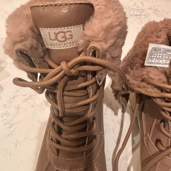 🎁 UGG Adirondack III Sparkle Spot - Picture 11 of 12